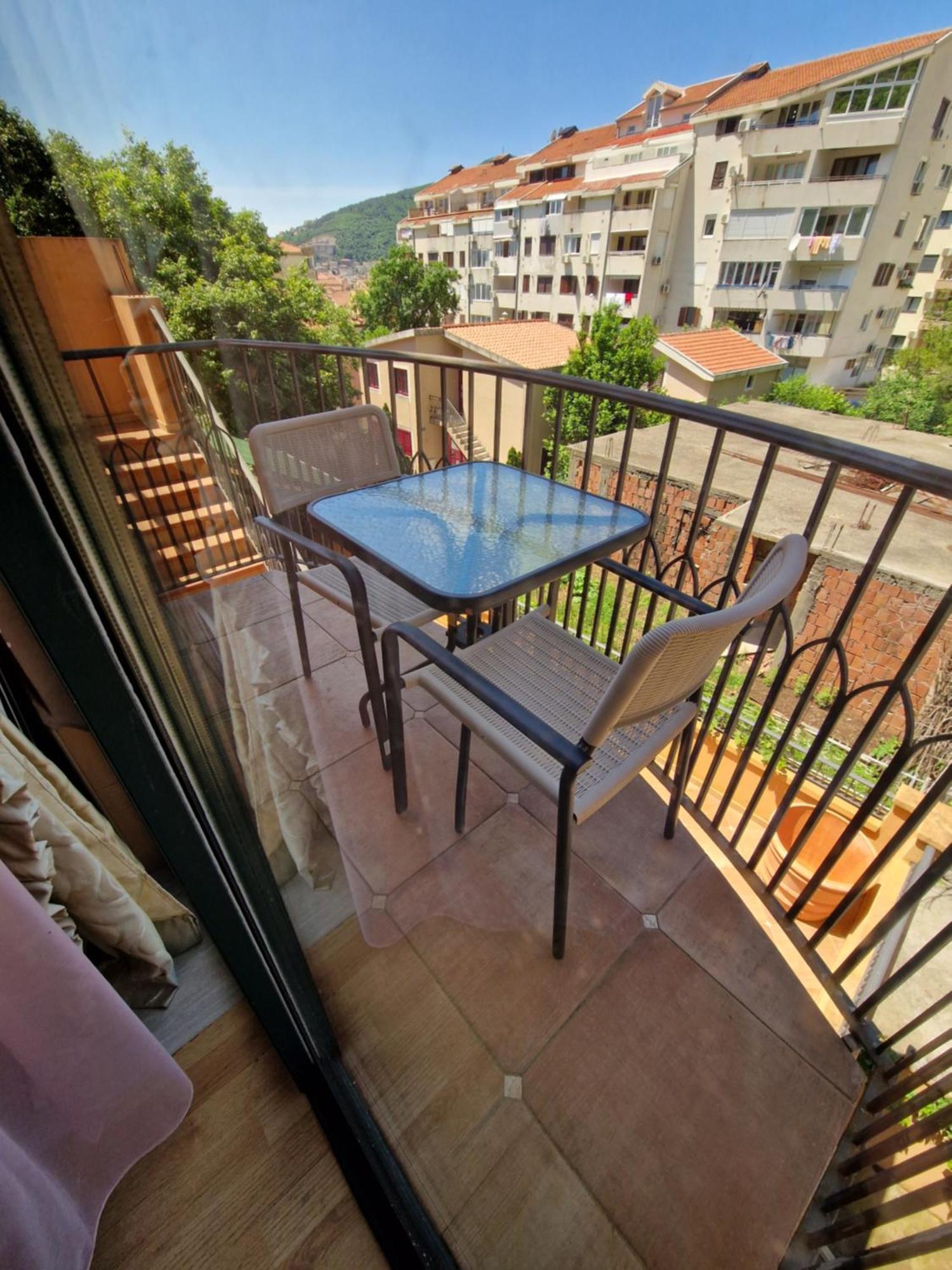 Guest House Damjana Budva Exteriér fotografie