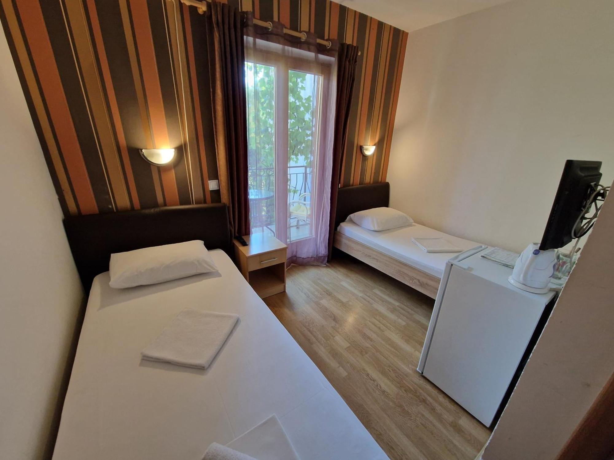 Guest House Damjana Budva Pokoj fotografie