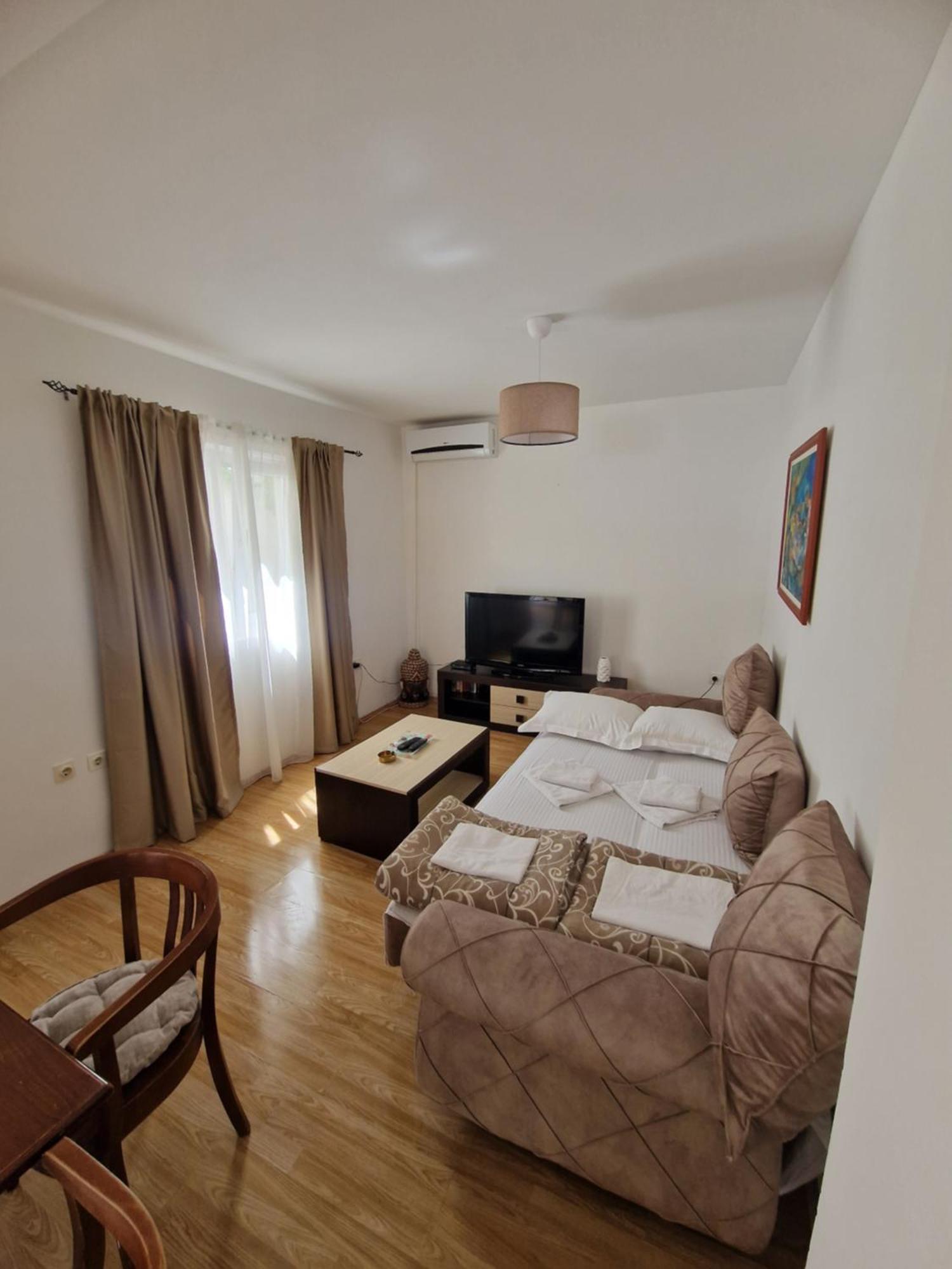Guest House Damjana Budva Pokoj fotografie