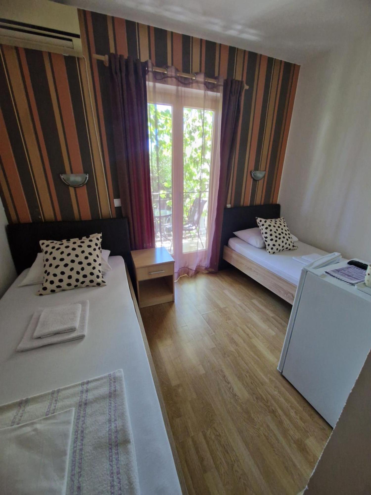 Guest House Damjana Budva Exteriér fotografie