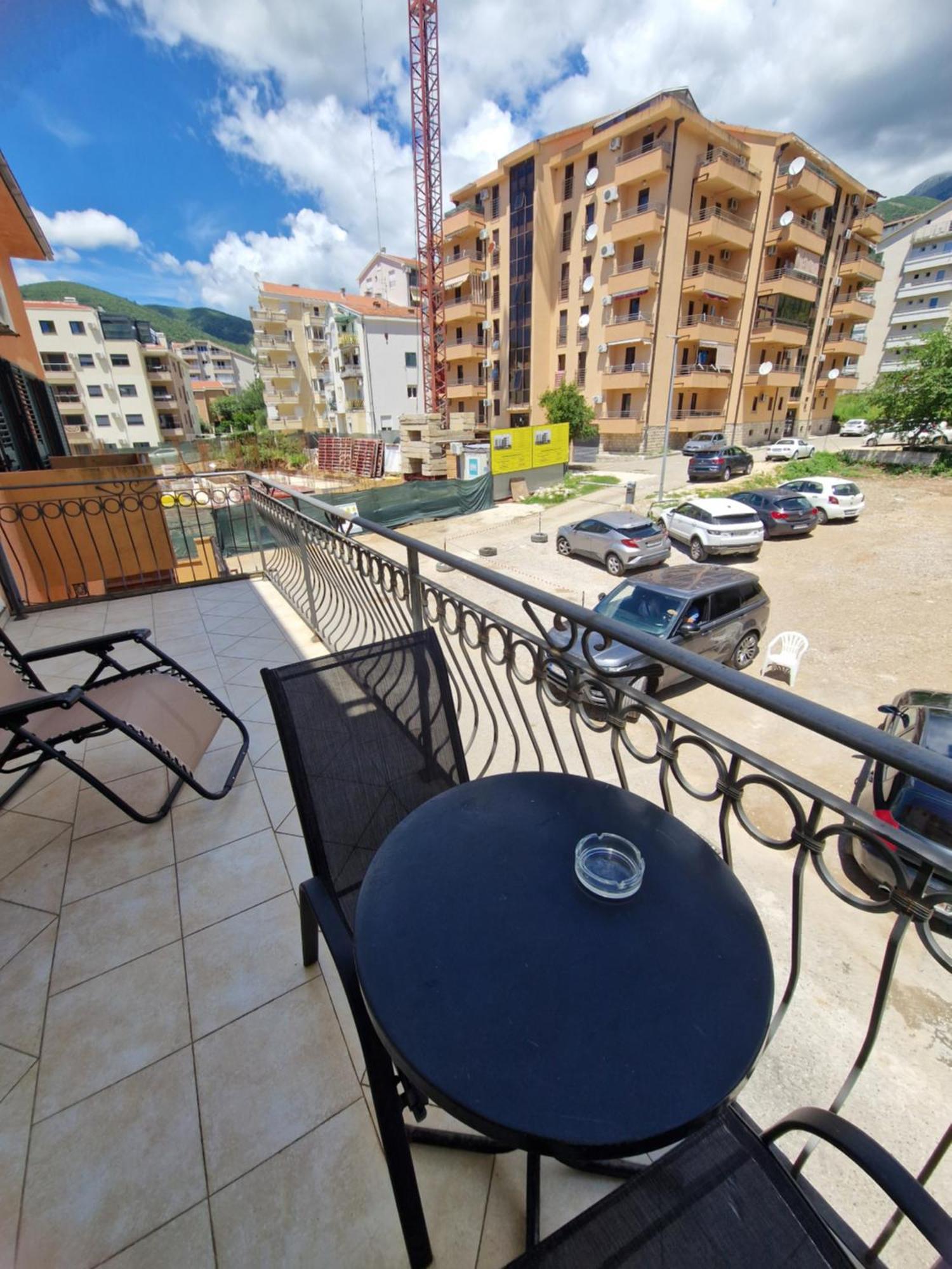 Guest House Damjana Budva Exteriér fotografie
